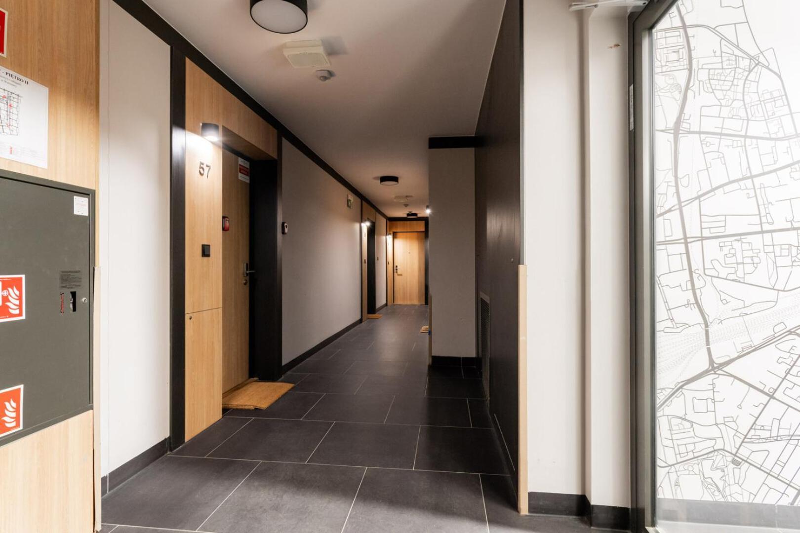 Superapart Wiktoryn 6 วอร์ซอ ภายนอก รูปภาพ